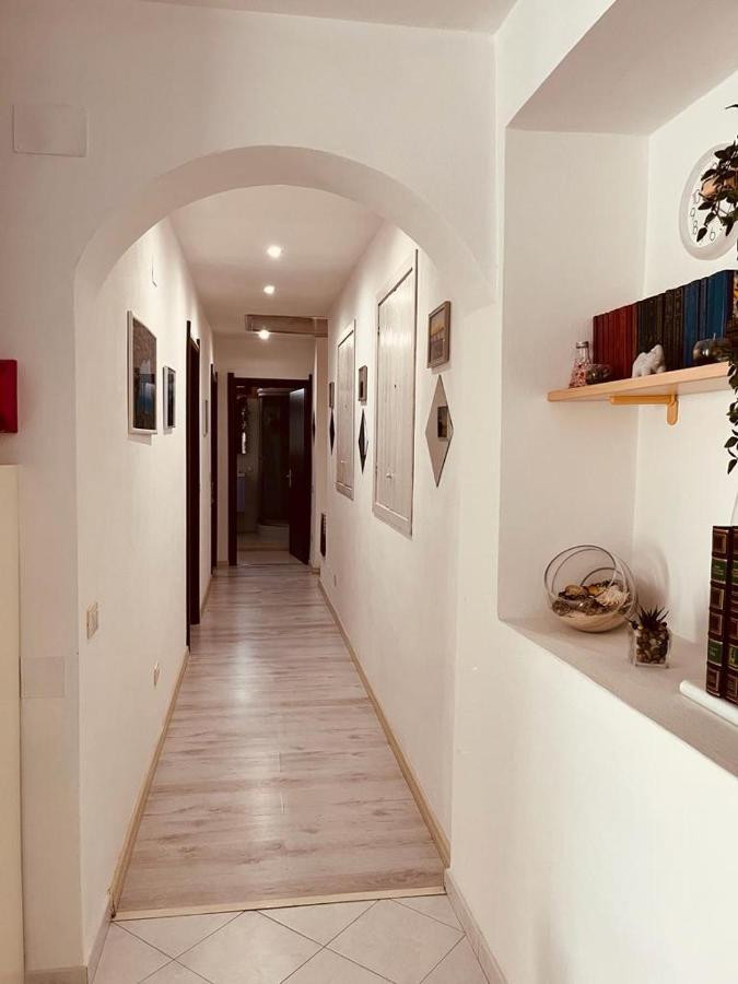 Nel Cuore Del Centro Storico Cagliari Luaran gambar